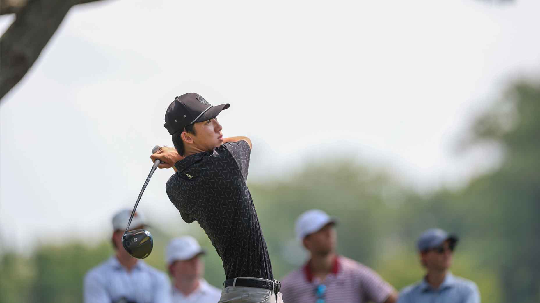 One of the U.S. Amateur's hottest golfers has its wackiest swing