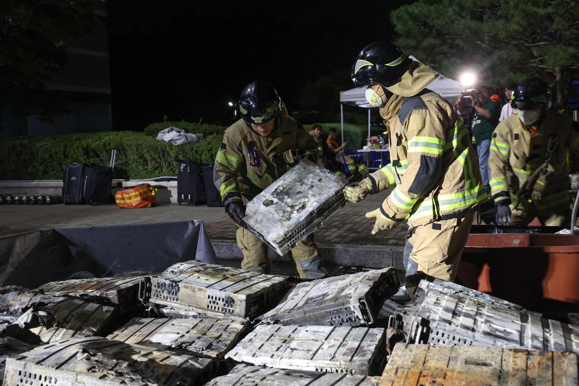 Subcontracting to unlicensed firms blamed for last year's data center fire: audit agency
