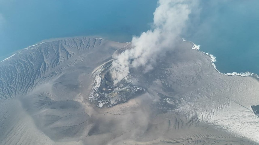 Jakarta flights affected by volcanic eruption, but Bali trips continue