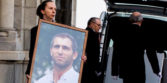 Paris trial opens of far-right activists accused of killing Argentine rugby star