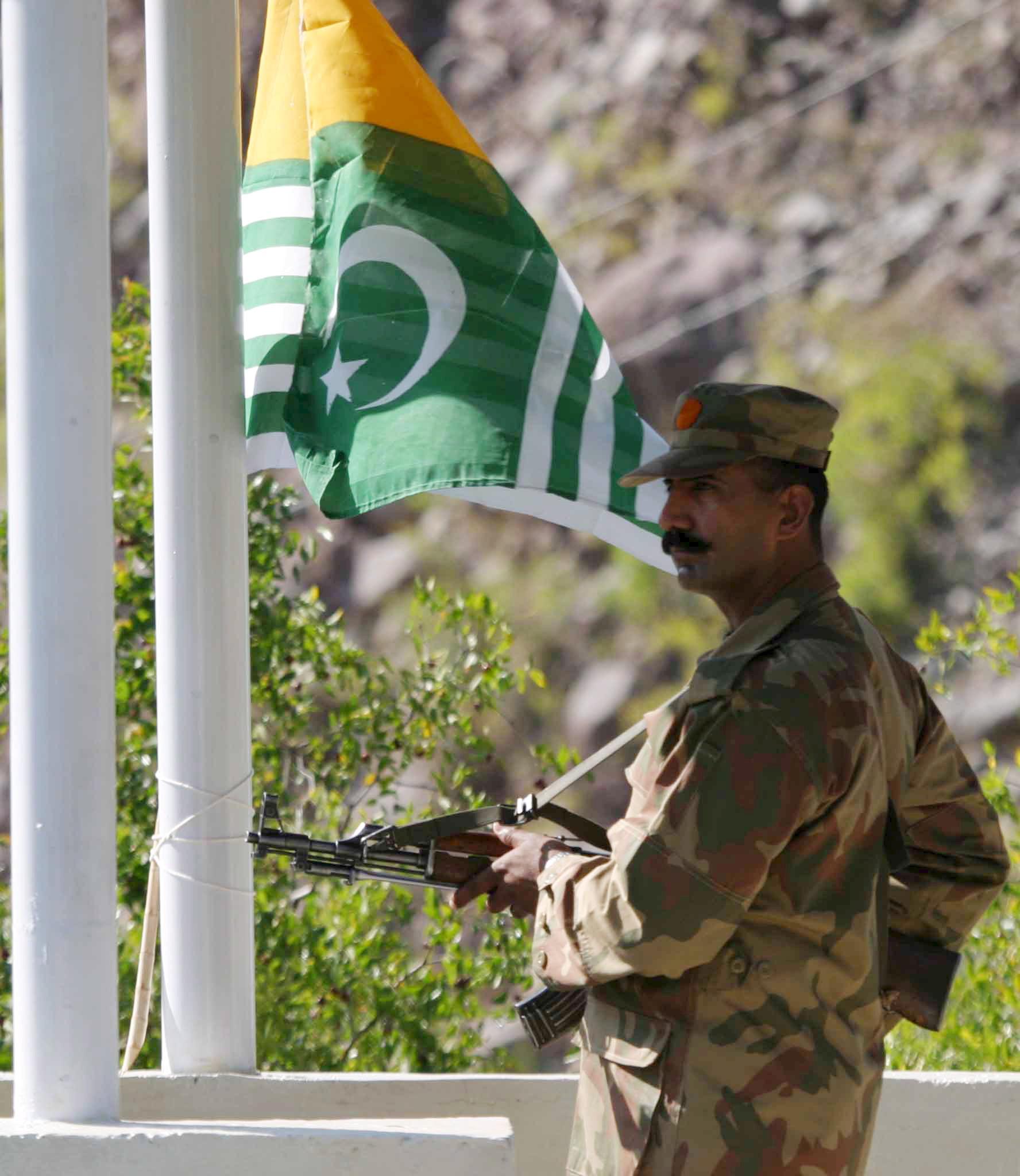 India’s claims have 'no bearing' on Kashmir status: FO