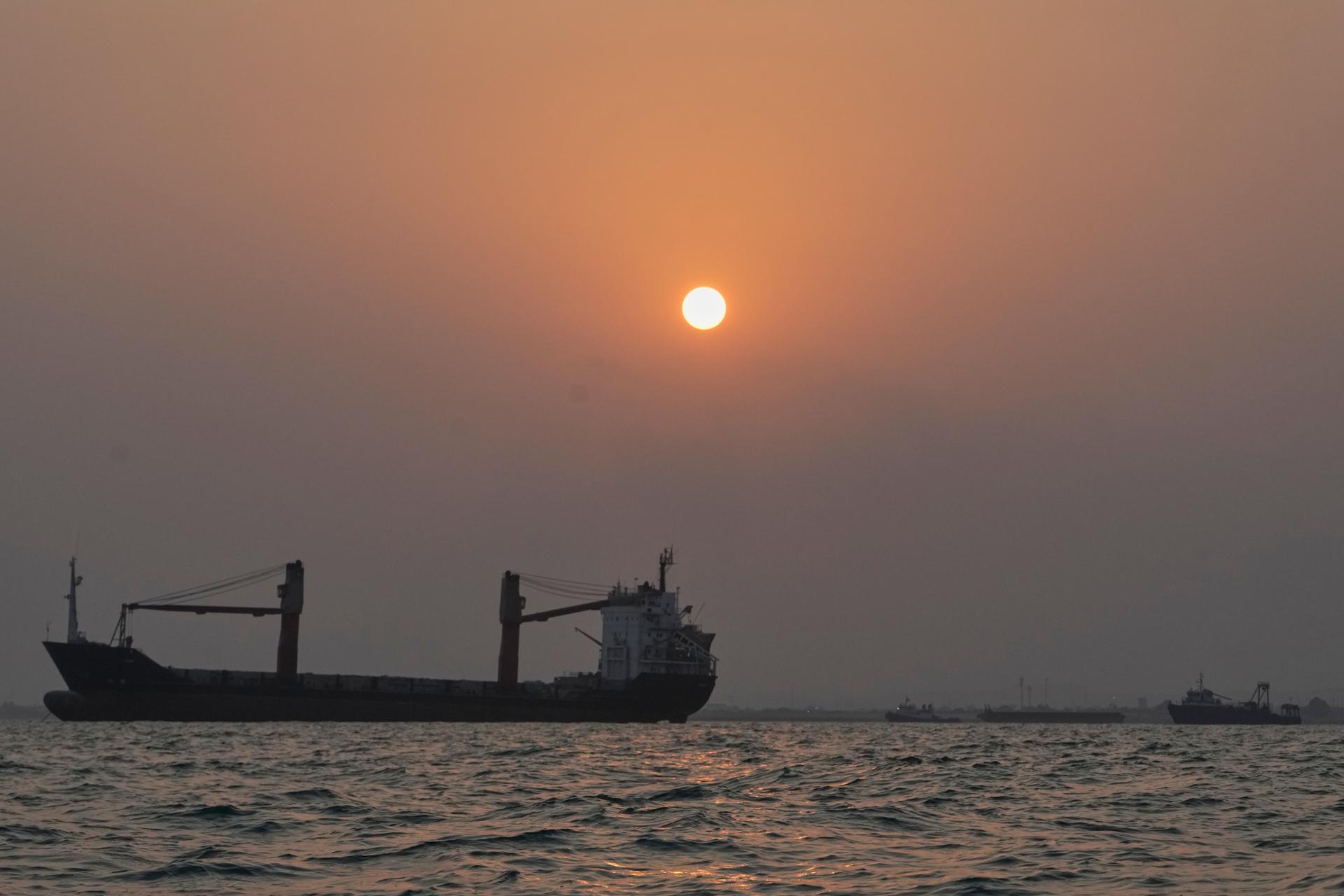 Iran warns Korea against joining Gulf operations