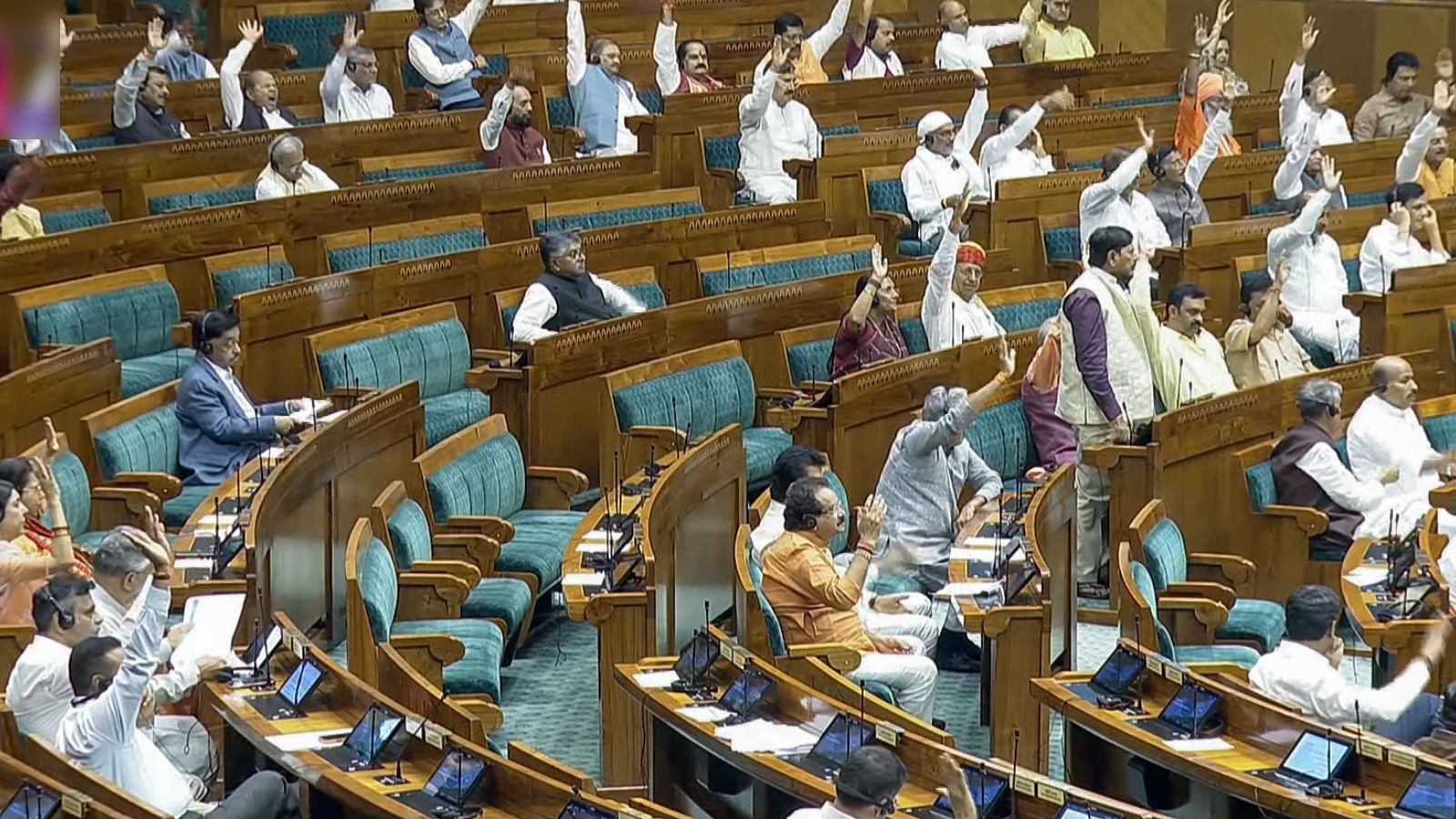 Lok Sabha clears NCDC Bill and Kerala name alteration Bill by voice vote