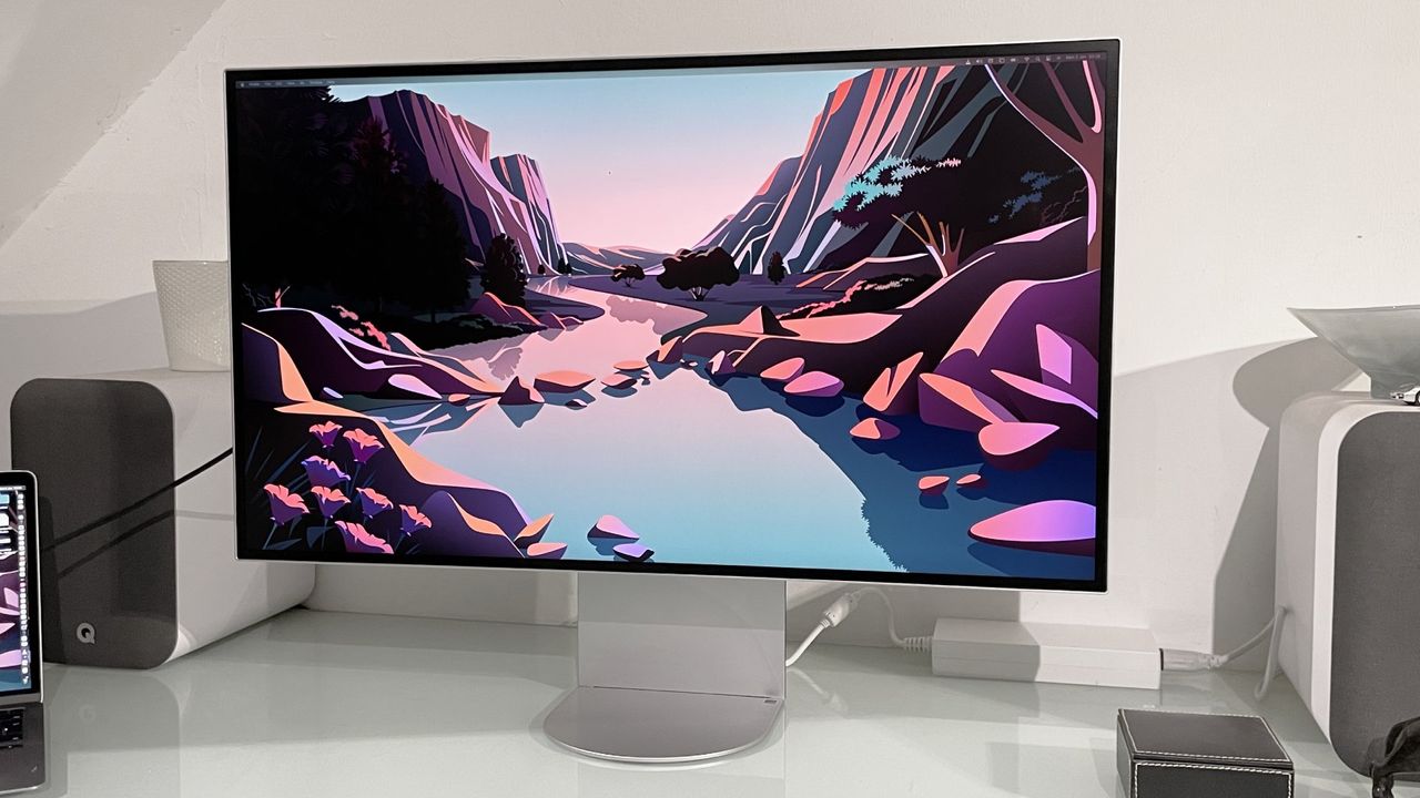 'An astonishingly sharp image with great connectivity, including Thunderbolt 5': LG's UltraFine Evo 32U990A-S is the cheapest 6K monitor I've found for creative professionals, now at its all-time lowest ever price