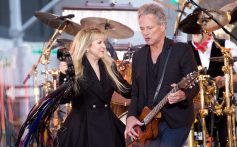 Fleetwood Mac’s ‘Greatest Hits’ Reaches Even Greater Heights, Hitting New Peak on Album Charts