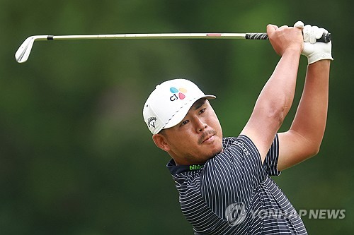 Trio of S. Koreans teeing off in 1st leg of PGA Tour playoffs
