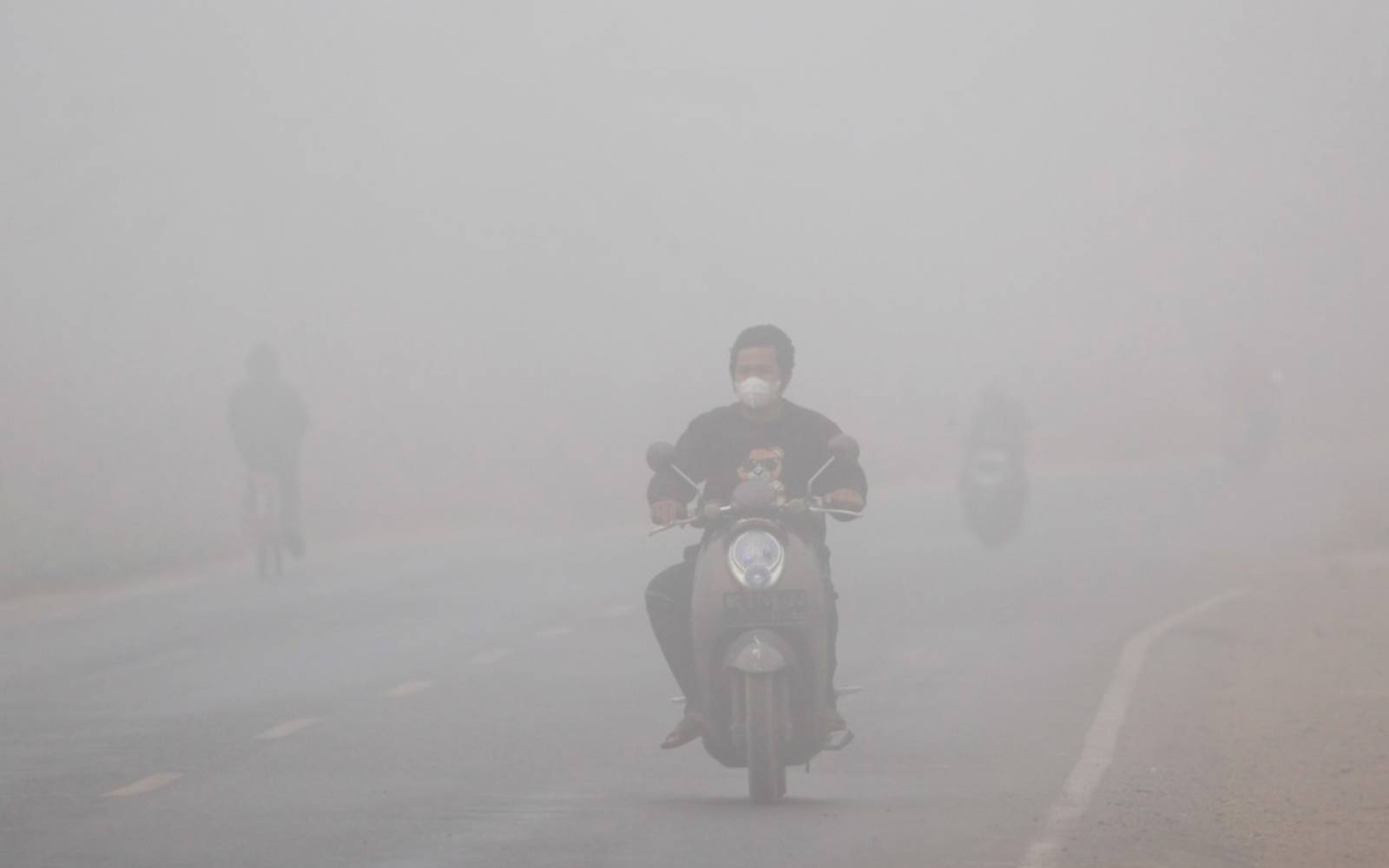 Praying for rain as fires, haze plague Indonesian Borneo