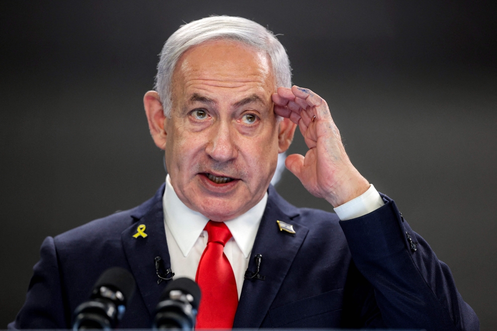 Netanyahu’s main challenger accuses him of prioritising ‘political survival’ rather than Israel’s security