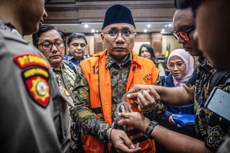 Trial begins for ex-minister Yaqut in haj corruption case
