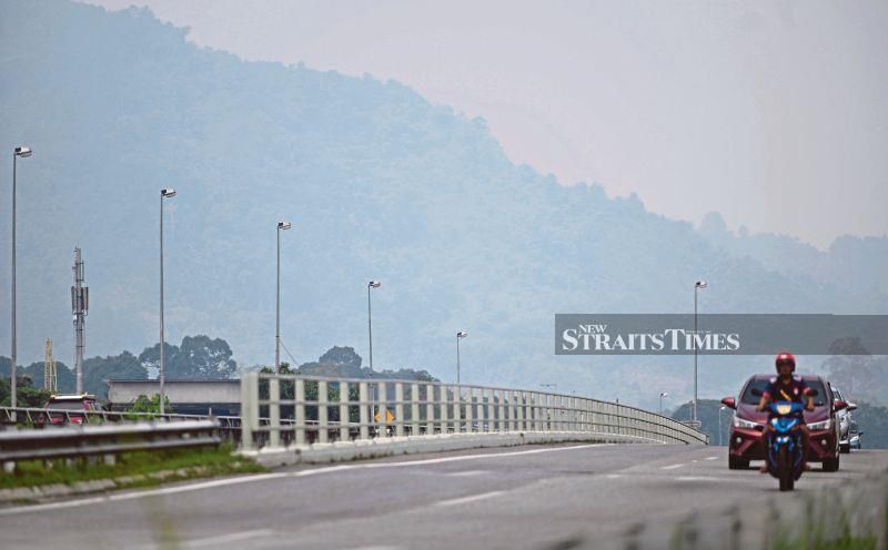 Sarawak air quality worsens as Kalimantan wildfires persist