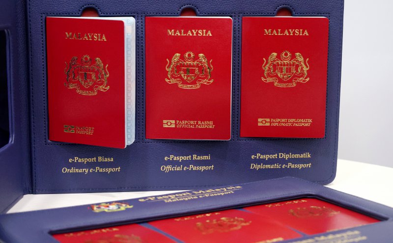 Malaysia's 10-year passport validity does not breach international rules, says Immigration Dept