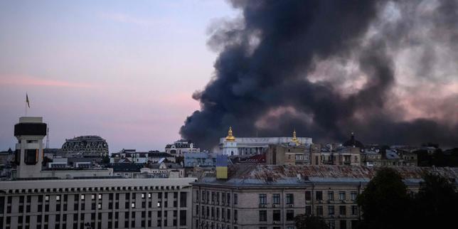 Russia pummels Kyiv after three-day halt