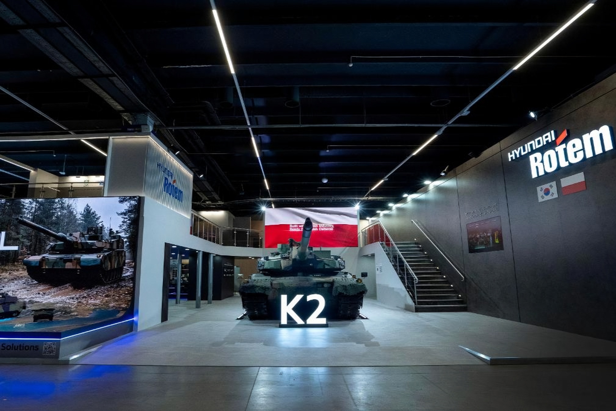 Hyundai Rotem unveils customized K2PL battle tank built for Polish forces