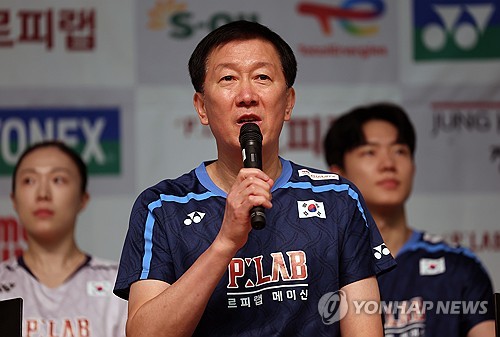 Badminton coach trying to lift pressure off athletes ahead of Asian Games