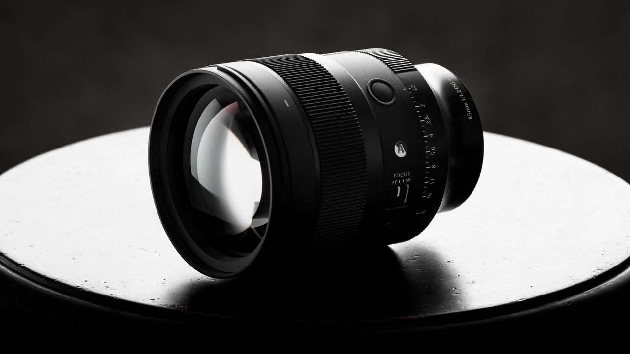 DROP EVERYTHING –Sigma just released its fastest portrait lens ever