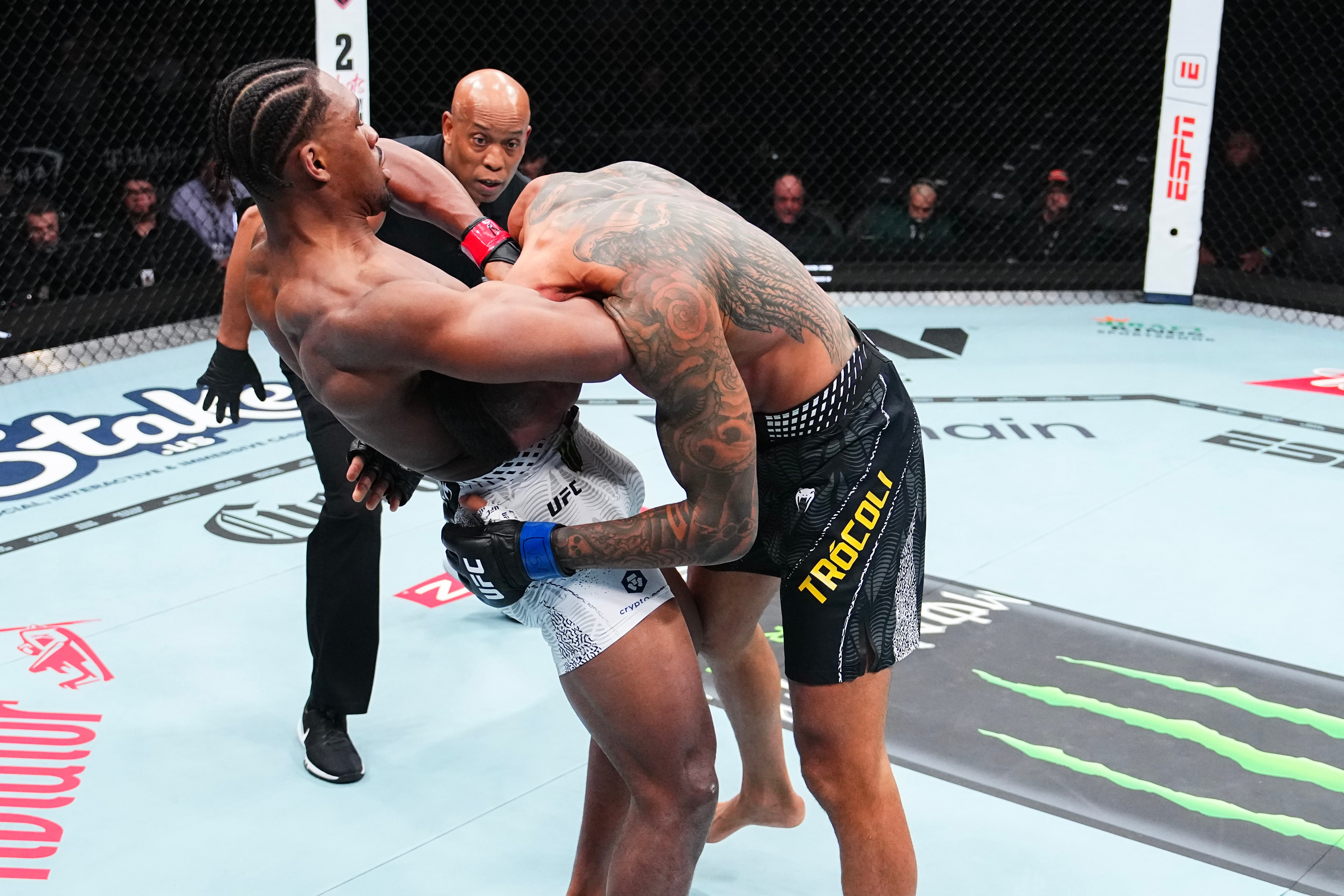 Abdul-Malik Vs. Stoltzfus Odds, Full Fight Preview & Prediction