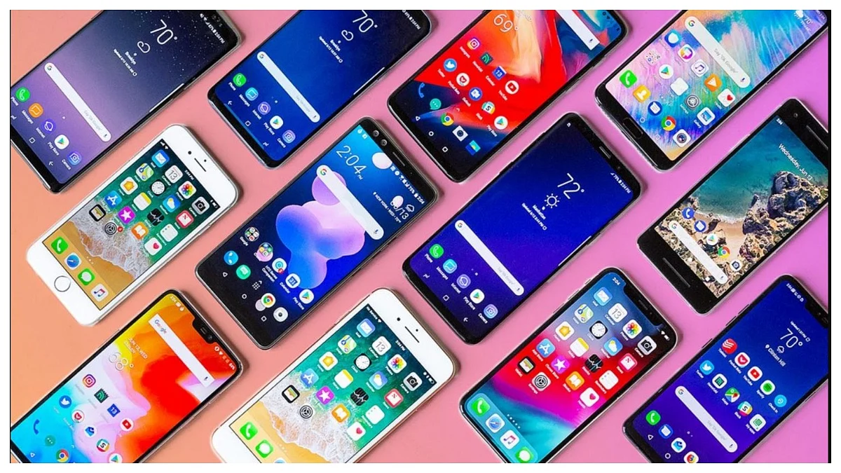 India's Smartphone Shipments Set To Fall Over 15% In H2 2026 As Memory Cost Surge Reshapes The Market