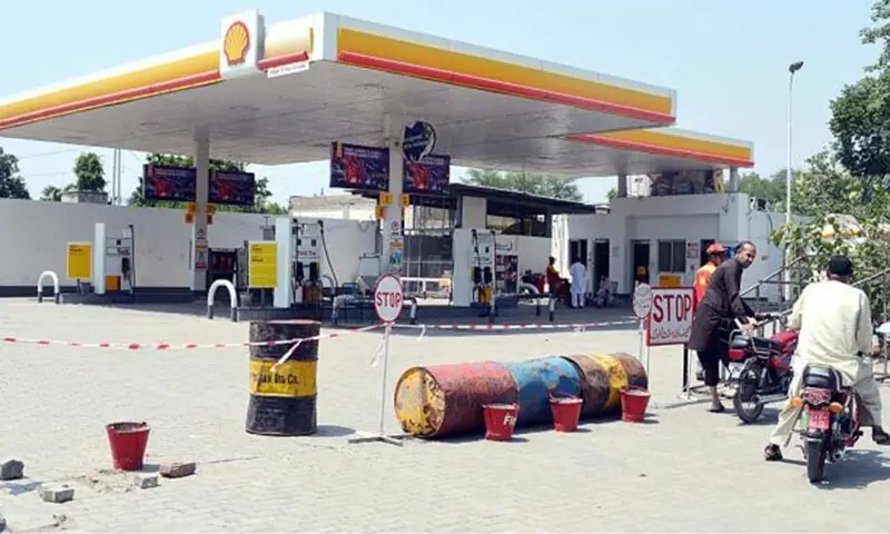 Petroleum dealers issue 72-hour ultimatum