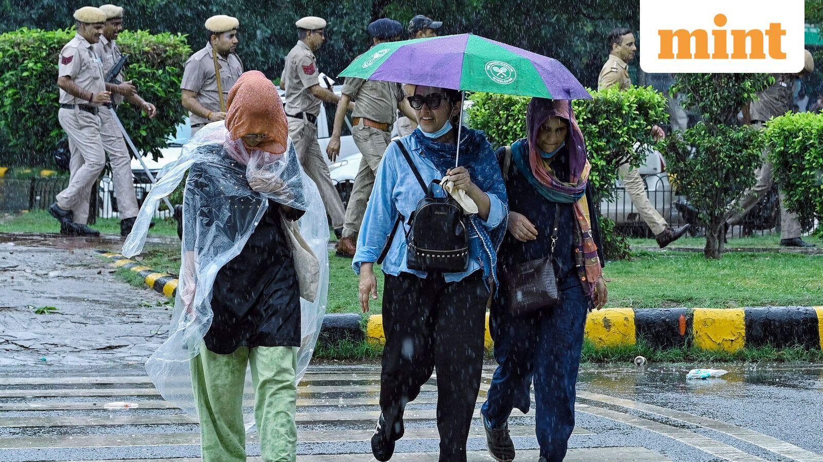 IMD forecasts heavy rain over eastern, central and southern India