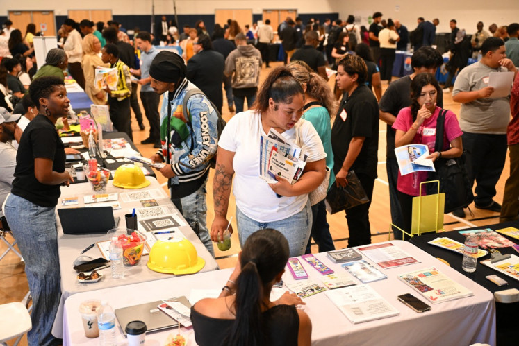 World youth unemployment rate rose last year: UN