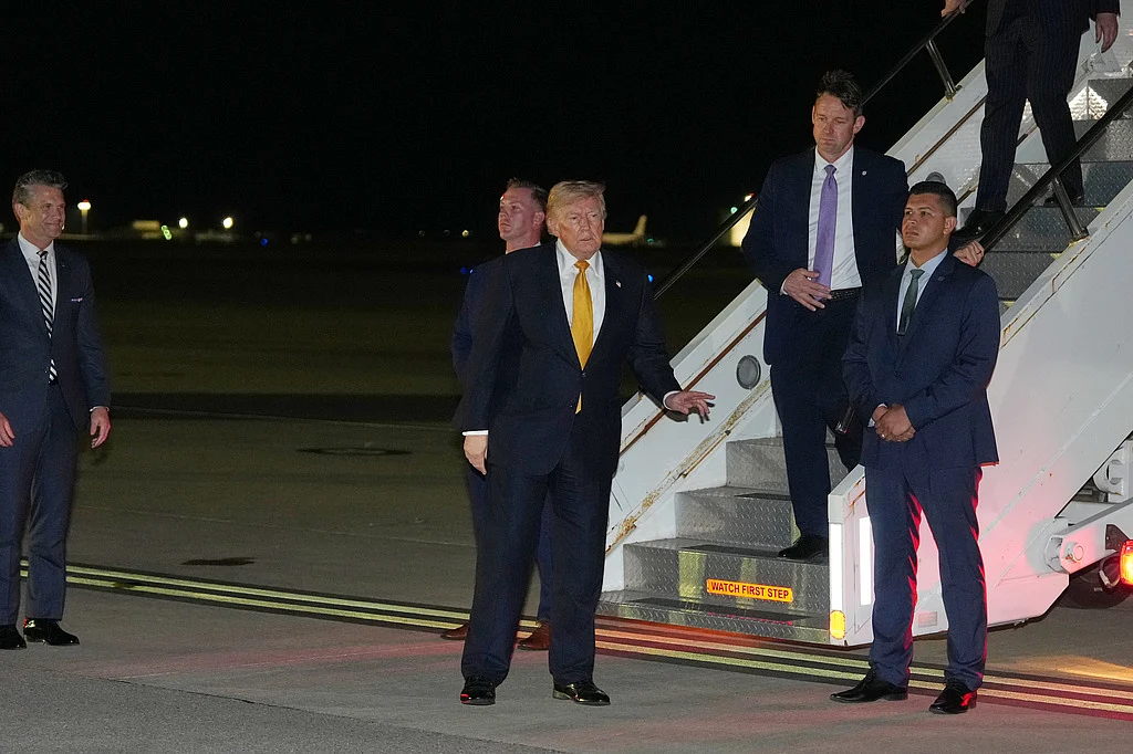 Trump confirms secret plane 'switch' after Nato summit in Turkey amid Iran threat