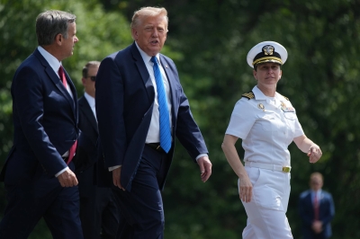 Trump says Iran talks to begin Monday after scrapping attack