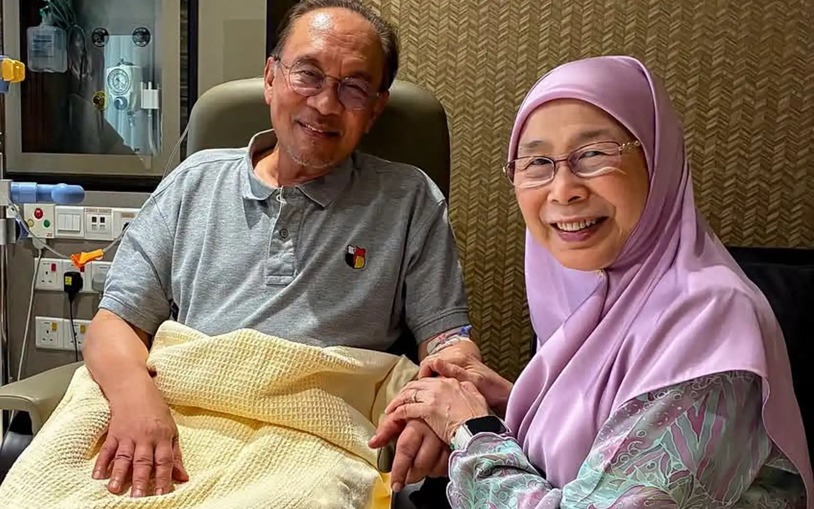 PM dijangka keluar hospital hari ini, kata isteri