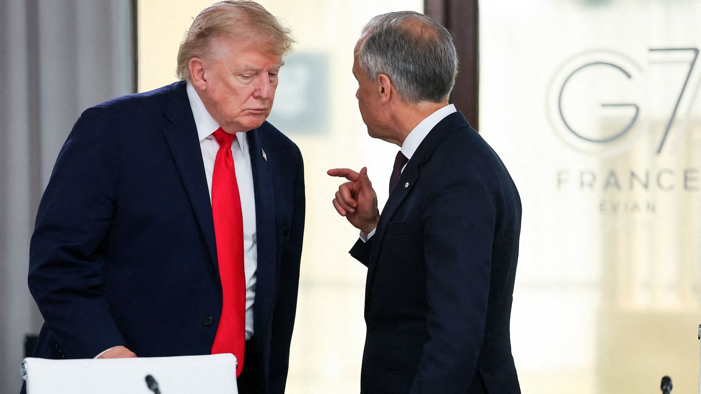 Trump bans some Canadian imports as North America trade war intensifies