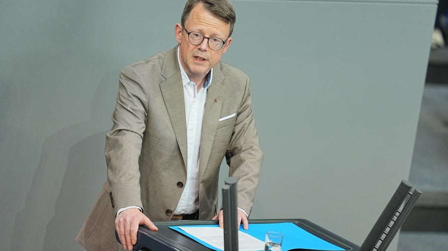 BND und Verfassungsschutz: Linke kritisiert geplante Reform der Geheimdienste