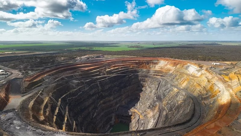 Forrestania inks gold purchase pacts for WA production hubs