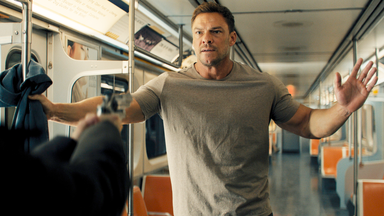 'Reacher' season 4 brings Alan Ritchson back to Prime Video better than ever for a thrilling three-episode premiere