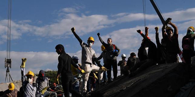 32-year-old woman pulled alive from rubble as rescue efforts continue in Colombia earthquake