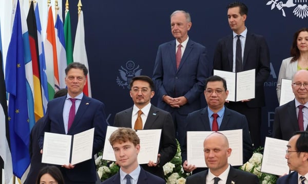 Pax Silica vs WAICO: Will Central Asia Have to Pick a Side?