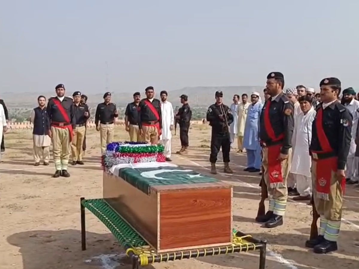 Constable martyred, another injured in attack on police vehicle in K-P's Karak