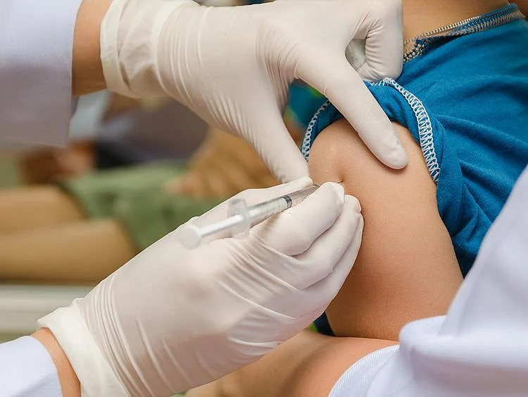 UAE flu vaccine demand soars as schools reopen after summer break