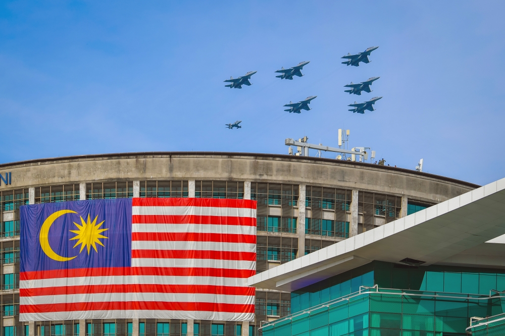 National Day flypast means brief KLIA flight pauses – here’s when