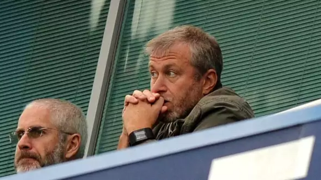 Roman Abramovich loses third attempt to overturn EU sanctions