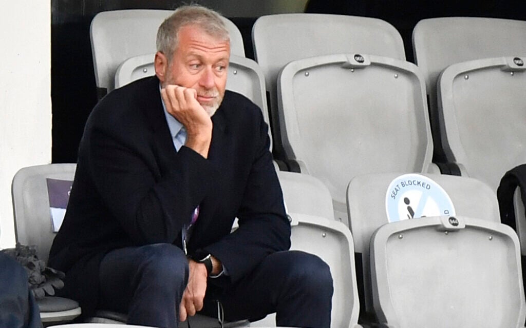 Russian oligarch Abramovich loses third attempt to overturn EU sanctions
