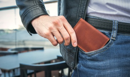 Consumers Use AI Assistants but Hesitate to Hand Over Their Wallets