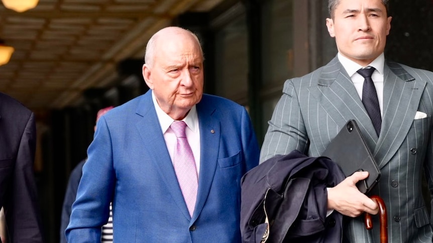 Judge allows changes to dates of alleged Alan Jones assaults