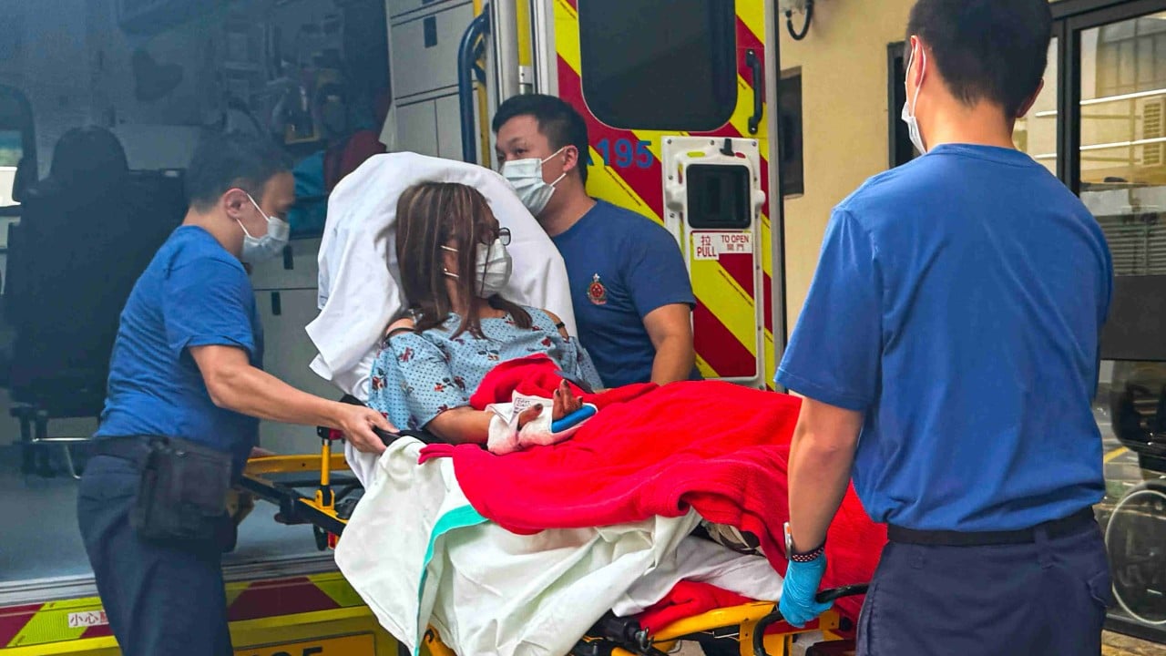 School bus crashes in Shing Mun Tunnel after driver loses consciousness, 1 injured