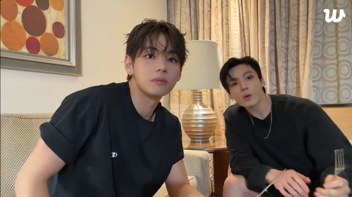 BTS' V reveals hearing loss, Jungkook performs through shin injury on world tour