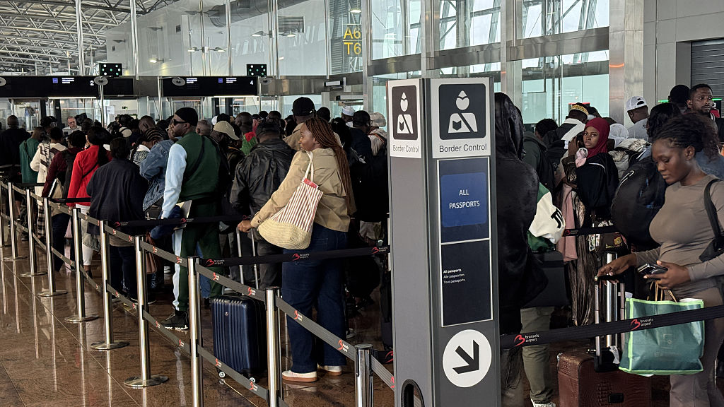 What to Know About the E.U.’s New Biometric Entry System That’s Caused Chaos at Airports