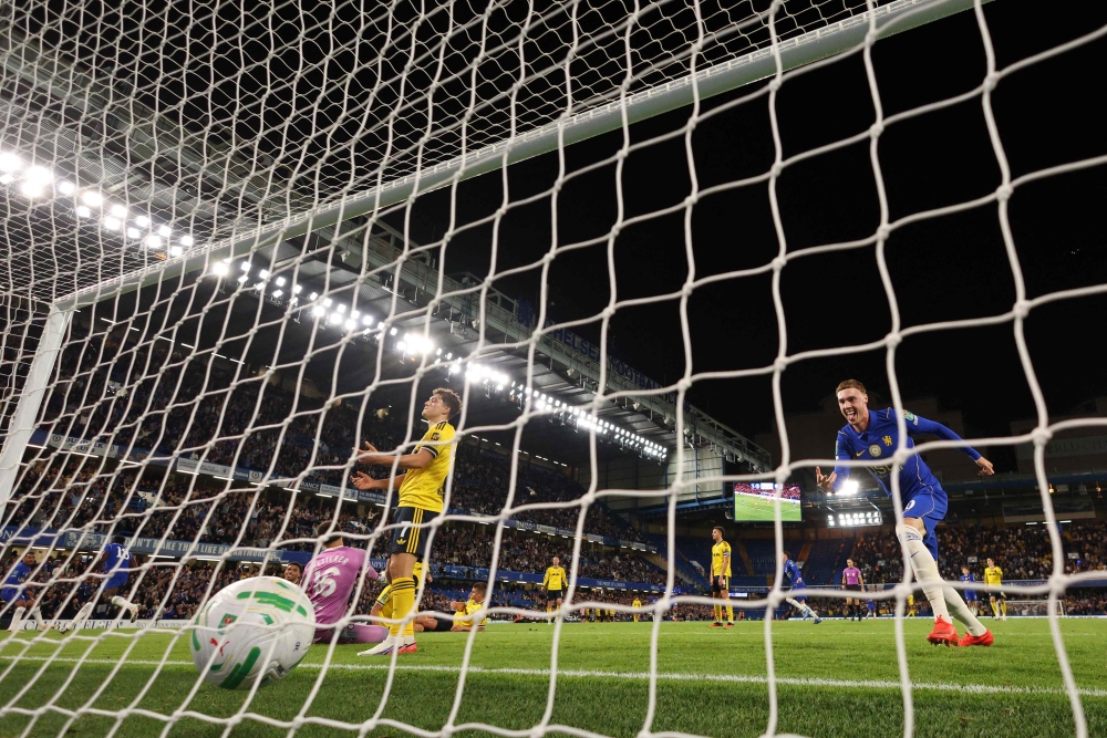Chelsea roar back from two goals down to thrash Leeds 6-3 in League Cup