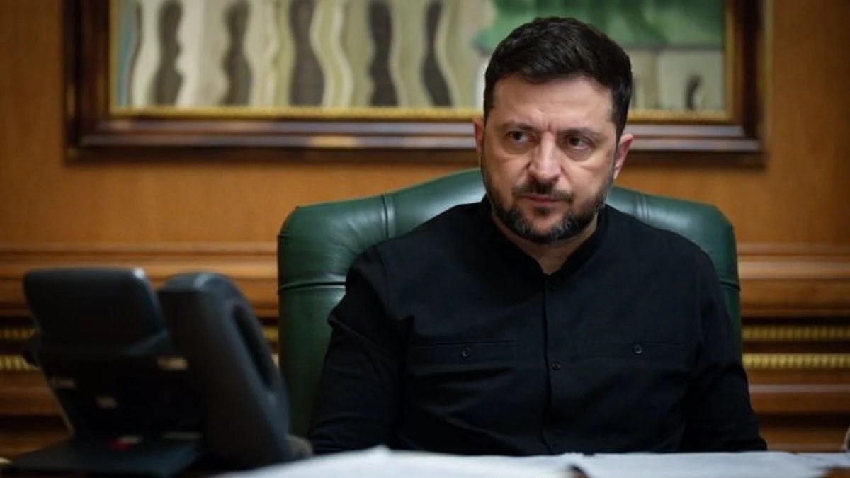 Ukrainian President Volodymyr Zelenskyy's Plane 'Almost Hit' By Drone While Taking Off From Moldova For King Harald V's Funeral, Norway PM Says