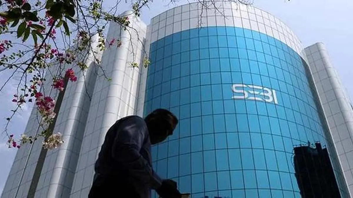 SEBI eyes FPIs, mutual funds to deepen commodity derivatives market: Chairman Pandey