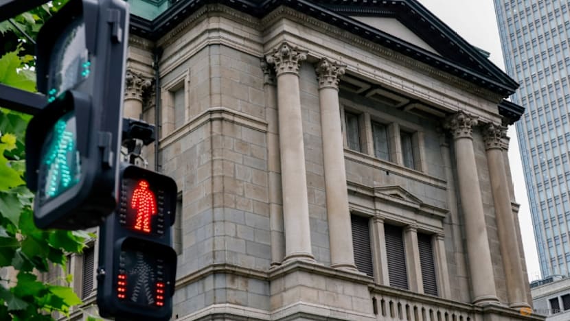 BOJ policymaker warns of price risks that may trigger rapid rate hikes