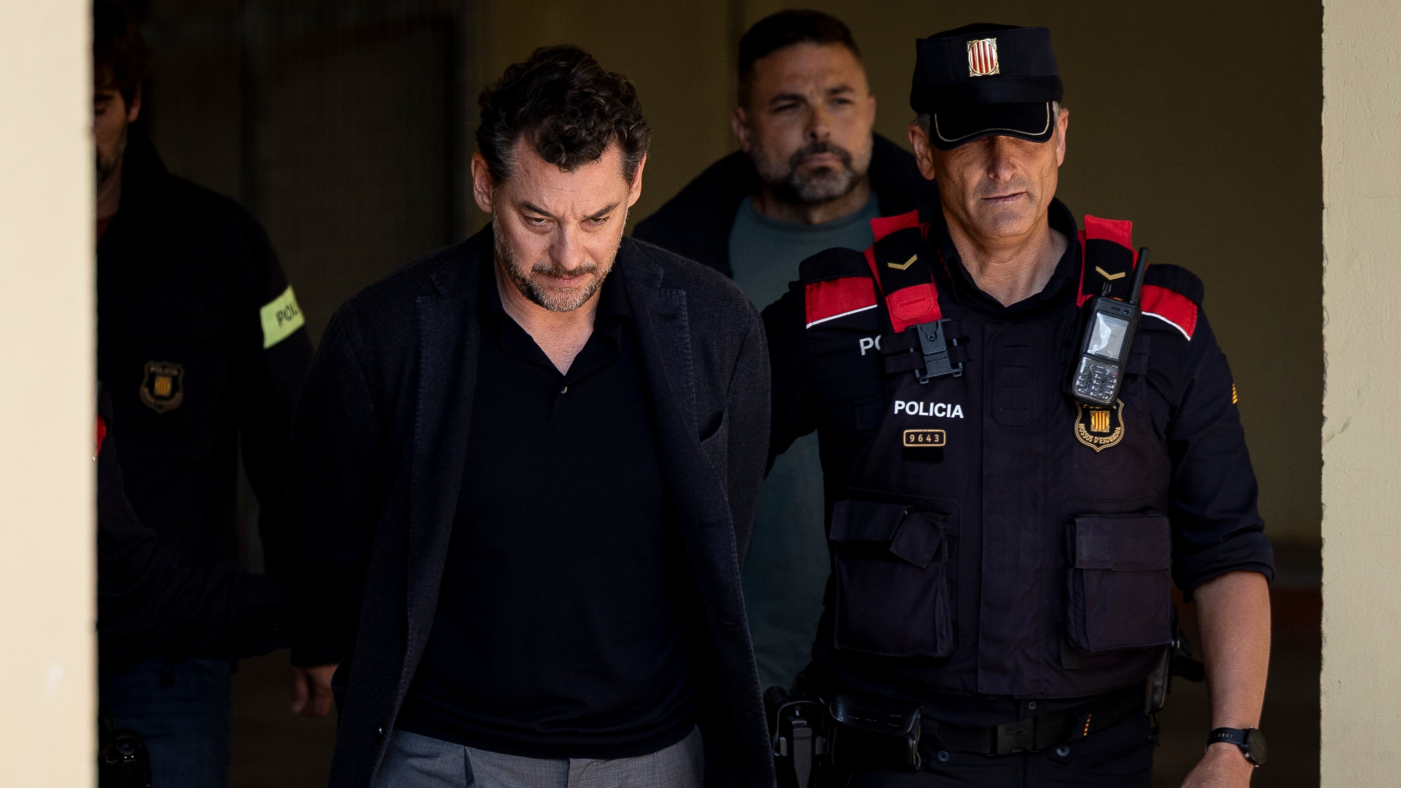 La jueza ordena rastrear los gastos y las llamadas de Jonathan Andic en su viaje a Ecuador