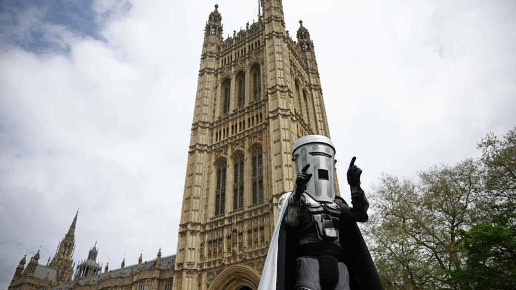 UK's Count Binface, the 'joke' candidate challenging far-right Farage in Clacton by-election