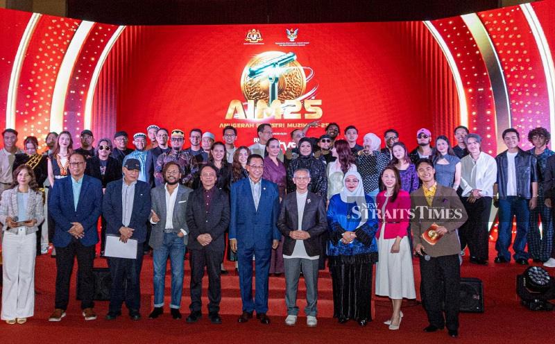 #SHOWBIZ: National Songstress Siti Nurhaliza leads AIM25 pack with 14 nominations